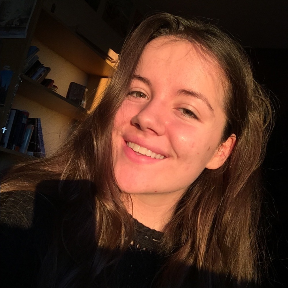 Meet your Posher, Chrissy